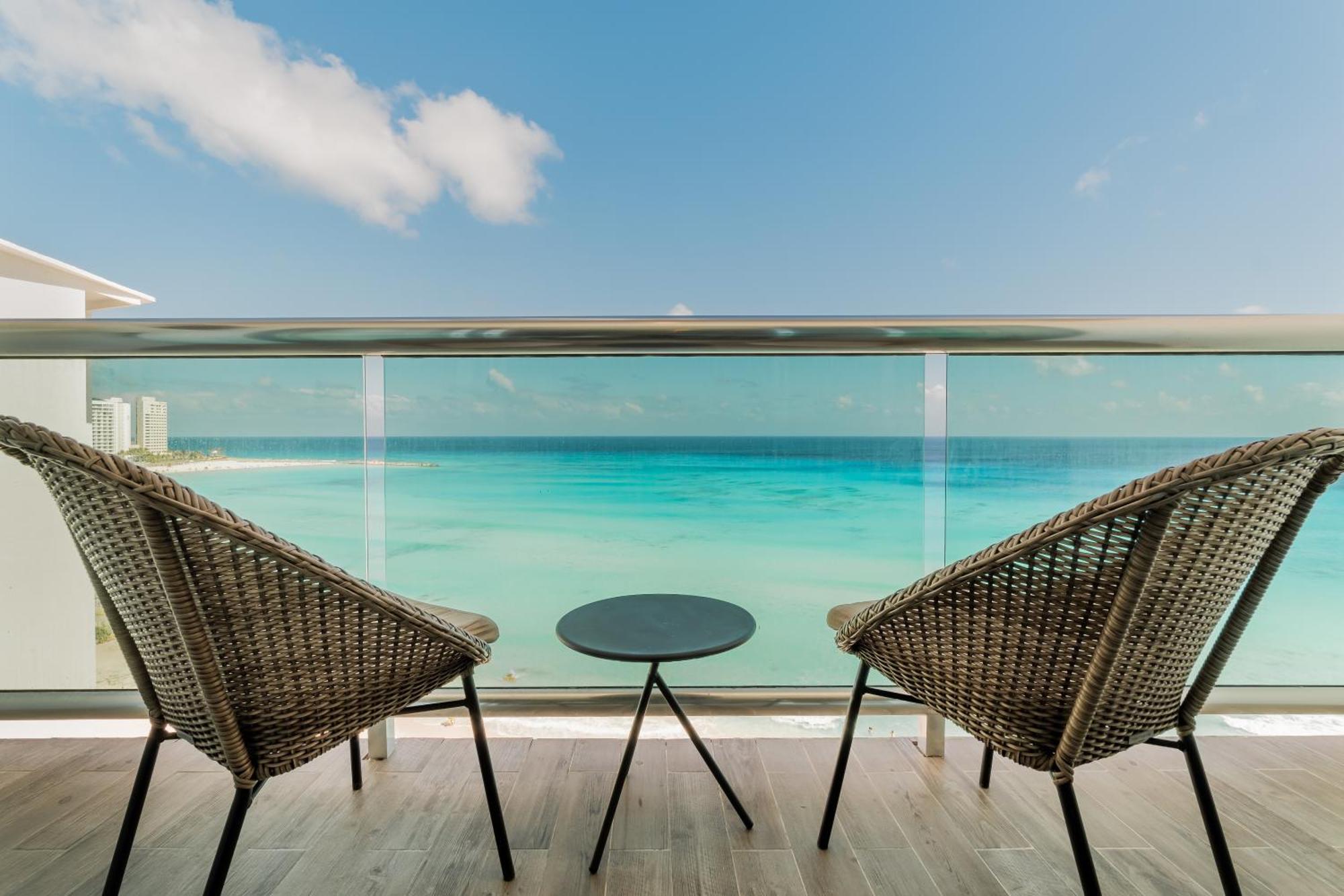 The Ocean Vibes Suites By Casa Paraiso カンクン エクステリア 写真