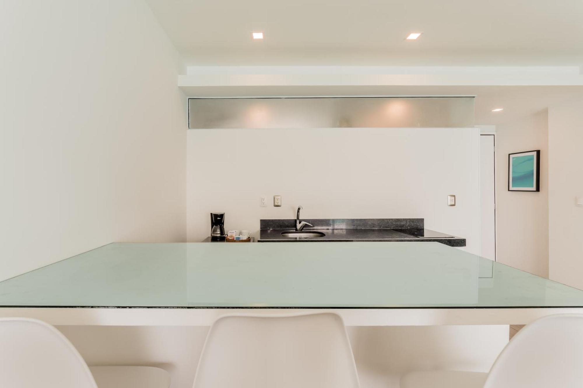 The Ocean Vibes Suites By Casa Paraiso カンクン エクステリア 写真